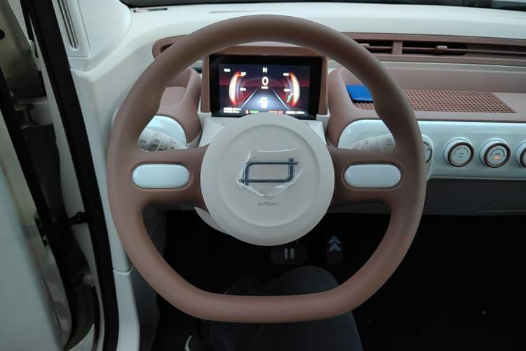 Used Bestune Pony 2026 222km Colorful Horse Steering Wheel