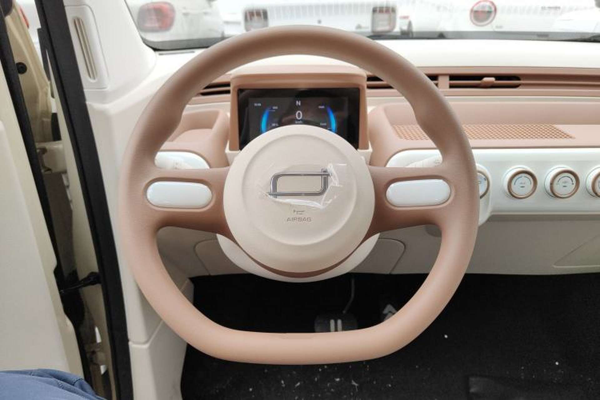 Used Bestune Pony 2026 222km Colorful Horse Steering Wheel