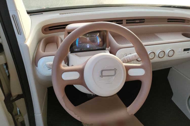 Used Bestune Pony 2026 Model 222km Cute Horse Plus Steering Wheel