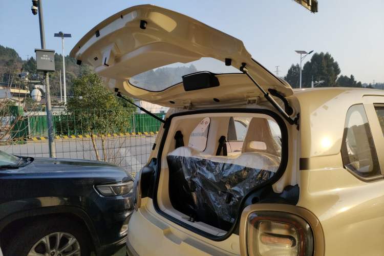 Used Bestune Pony 2026 Model 222km Cute Horse Plus Trunk