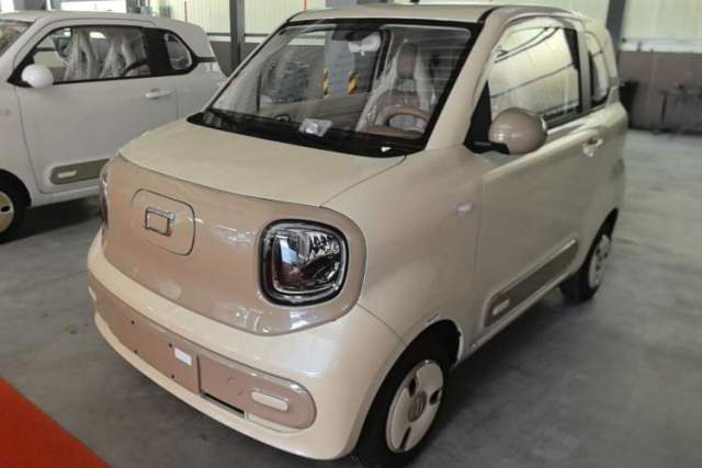 Used Bestune Pony 2026 222km Colorful Horse