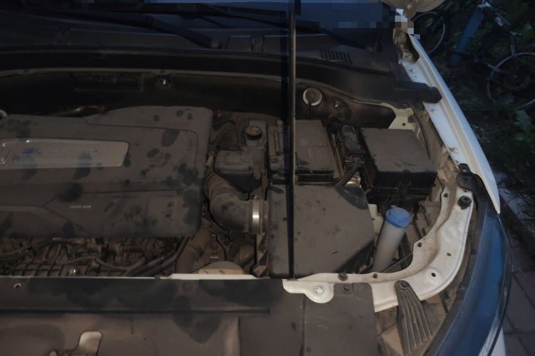 Used Bestune T33 2021 1.2T DCT Luxury Model Engine Bay Left