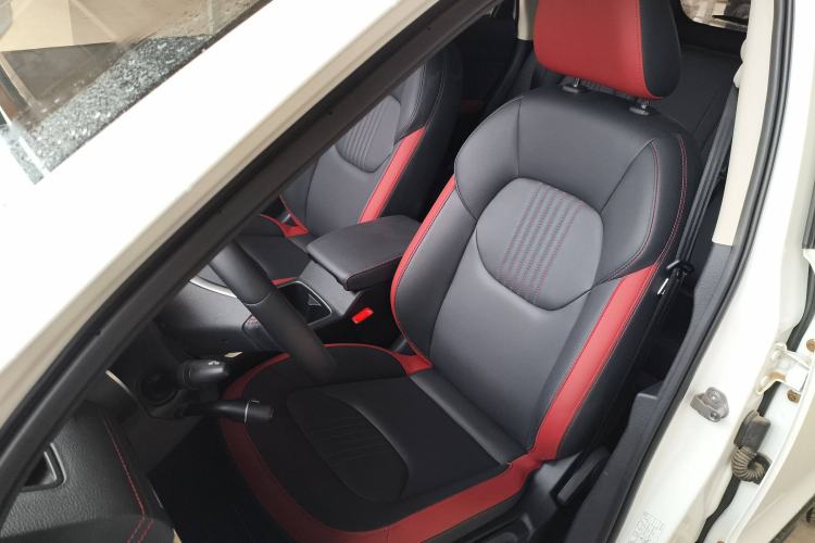 Used Bestune T33 2021 1.2T DCT Luxury Model Left Front Seat