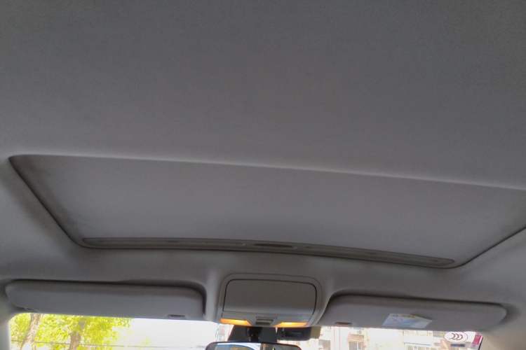 Used Bestune T33 2019 1.6L Automatic Luxury Version China V Emission Standard Headliner
