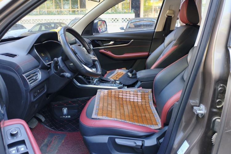 Used Bestune T33 2019 1.6L Automatic Luxury Version China V Emission Standard Left Front Seat