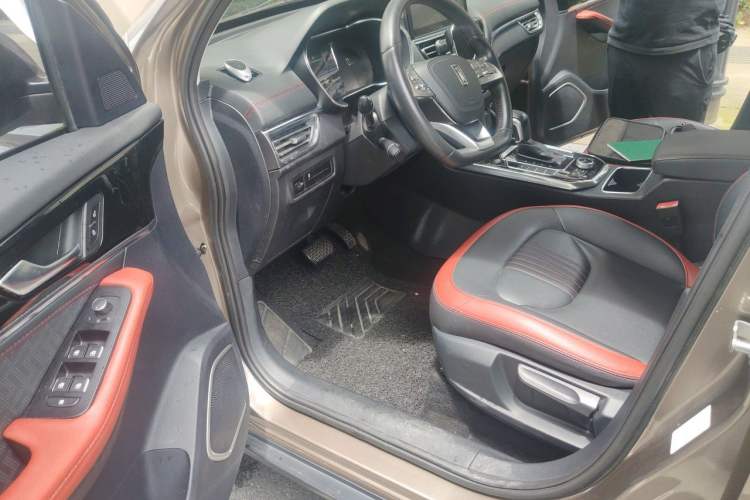 Used Bestune T33 2019 1.6L Automatic Luxury Edition China VI Driver Seat