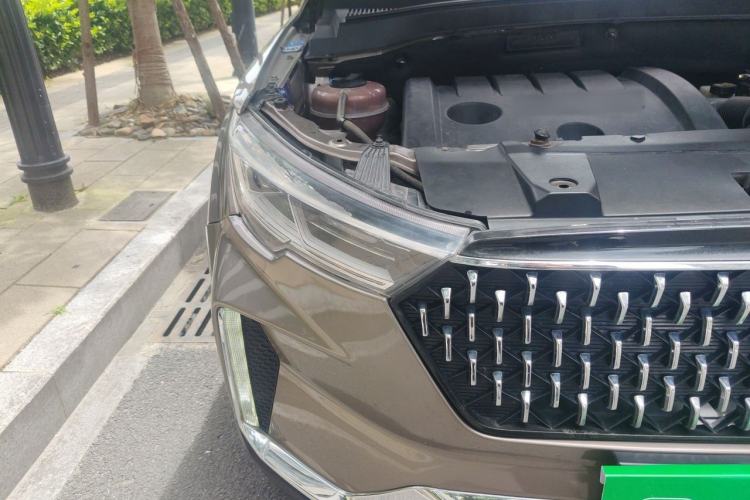 Used Bestune T33 2019 1.6L Automatic Luxury Edition China VI Right Front Headlight