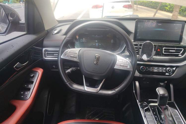 Used Bestune T33 2019 1.6L Automatic Luxury Edition China VI Steering Wheel