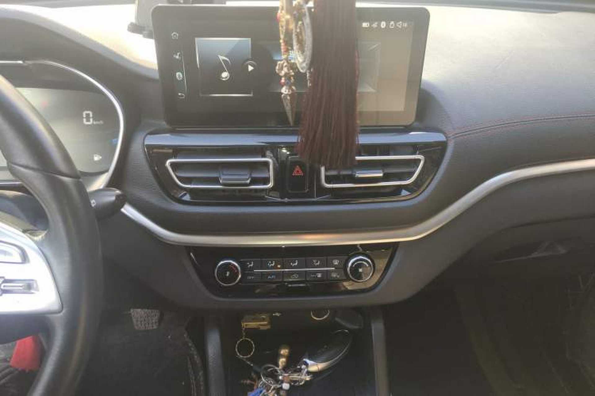Used Bestune T33 2019 1.6L Manual Luxury Edition China VI Audio And AC Panel