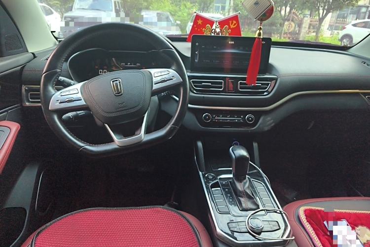 Used Bestune T33 2019 1.6L Automatic Luxury Edition China VI Center Console