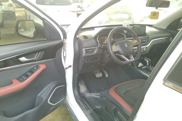 Used Bestune T33 2019 1.6L Automatic Luxury Edition China VI Driver Seat