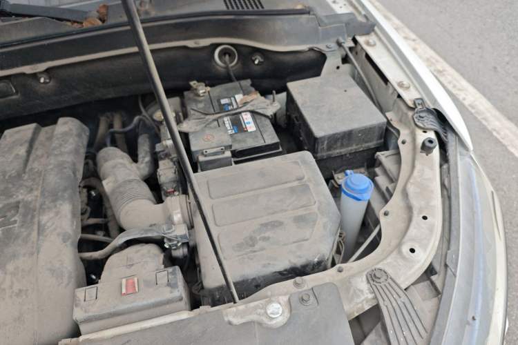 Used Bestune T33 2019 1.6L Manual Luxury Edition China VI Engine Bay Left