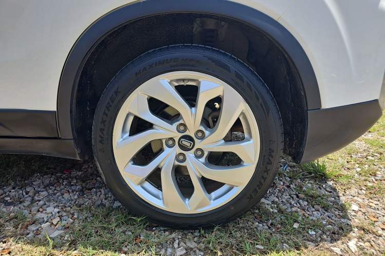 Used Bestune T33 2019 1.6L Automatic Connected Smart Cool Version China V Emission Standard Exterior 1