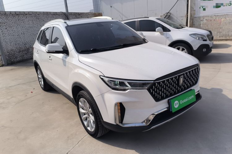Used Bestune T33 2019 1.6L Manual Luxury Edition China VI Front Right 45 Deg
