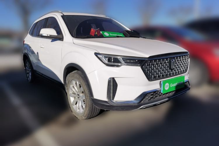 Used Bestune T33 2019 1.6L Automatic Luxury Edition China VI Front Right 45 Deg