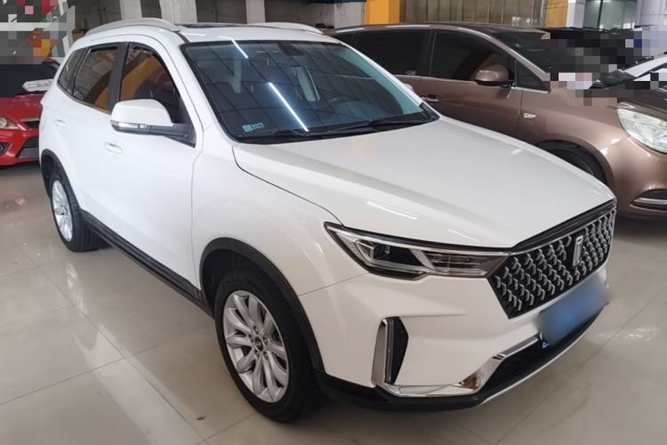 Used Bestune T33 2019 1.6L Automatic Luxury Edition China VI Front Right 45 Deg
