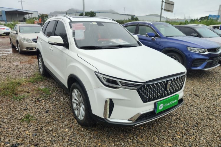 Used Bestune T33 2019 1.6L Manual Luxury Edition China VI Front Right 45 Deg