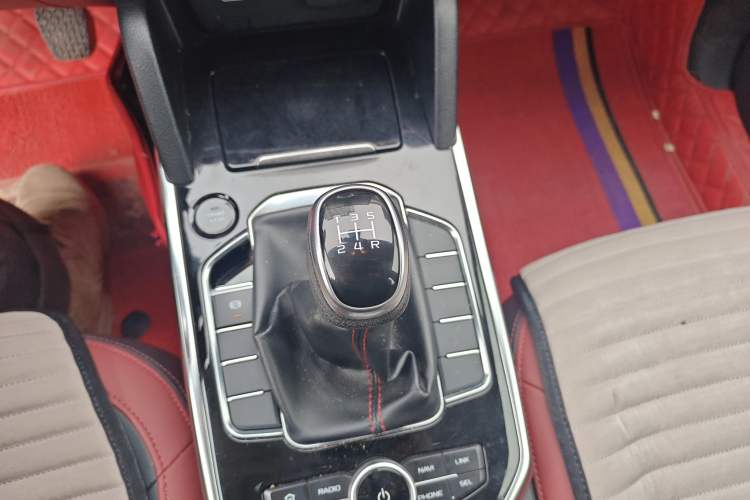 Used Bestune T33 2019 1.6L Manual Luxury Version China V Gear Lever