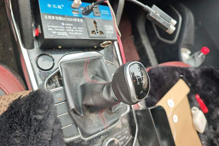 Used Bestune T33 2019 1.6L Manual Luxury Edition China VI Gear Lever