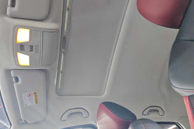Used Bestune T33 2019 1.6L Manual Luxury Version China V Headliner