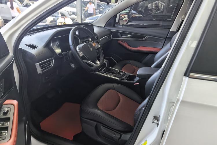 Used Bestune T33 2019 1.6L Automatic Connected Smart Cool Version China V Emission Standard Interior 2