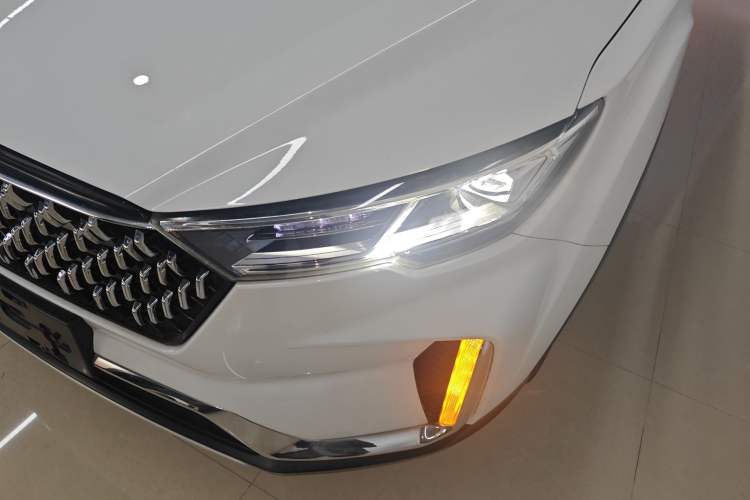 Used Bestune T33 2019 1.6L Manual Luxury Edition China VI Left Front Headlight