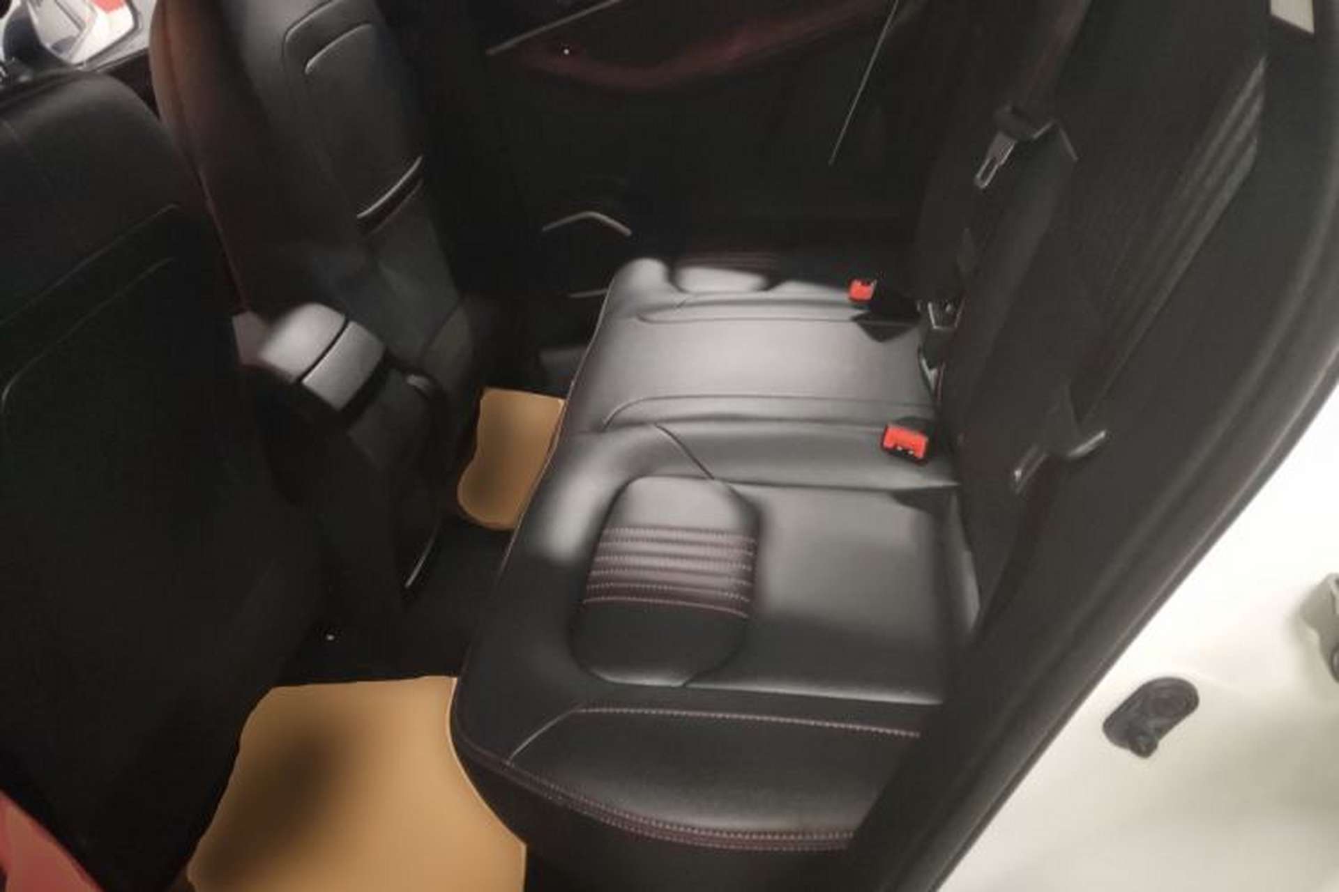 Used Bestune T33 2019 1.6L Manual Luxury Version China V Left Rear Seat