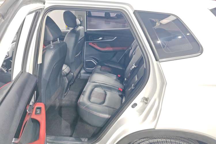 Used Bestune T33 2019 1.6L Manual Luxury Version China V Left Rear Seat