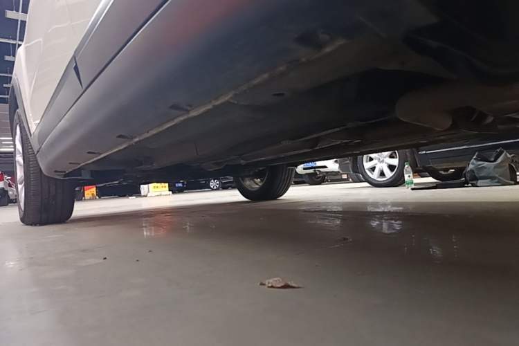 Used Bestune T33 2019 1.6L Automatic Luxury Edition China VI Left Side Sill