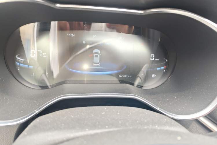 Used Bestune T33 2019 1.6L Automatic Connected Smart Cool Version China V Emission Standard Odometer Close Up