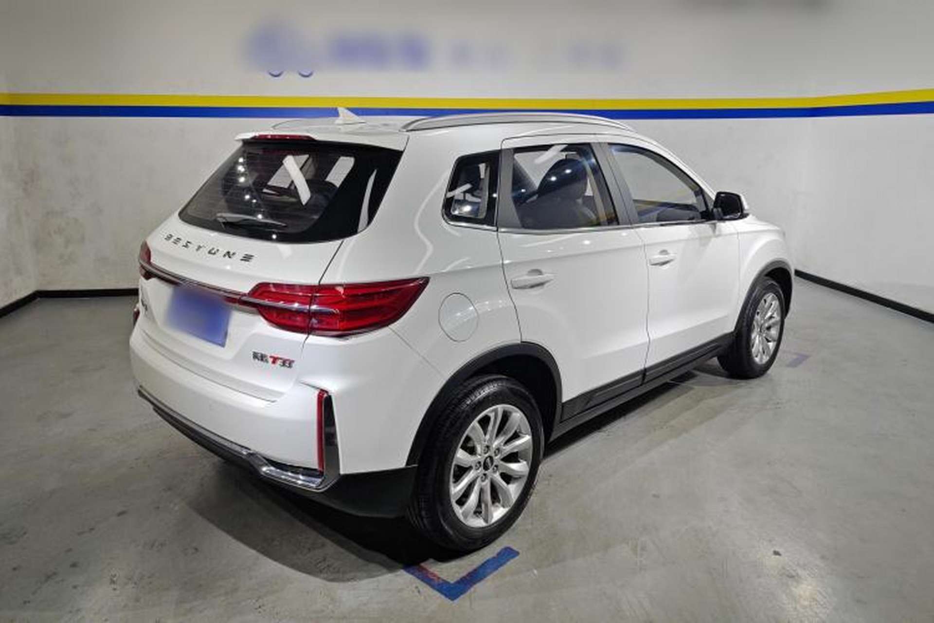 Used Bestune T33 2019 1.6L Manual Luxury Version China V Rear Right 45 Deg