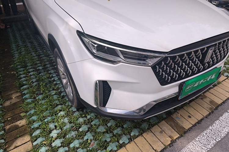 Used Bestune T33 2019 1.6L Automatic Luxury Edition China VI Right Front Headlight