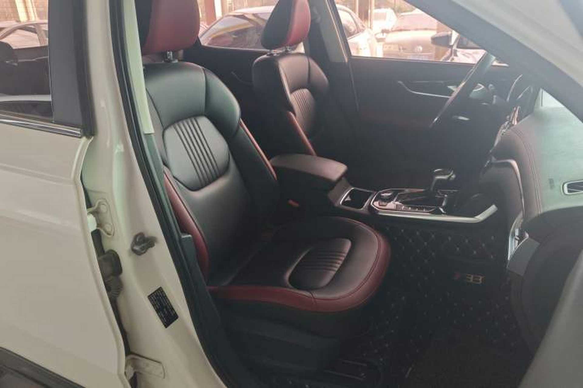 Used Bestune T33 2019 1.6L Automatic Luxury Edition China VI Right Front Seat
