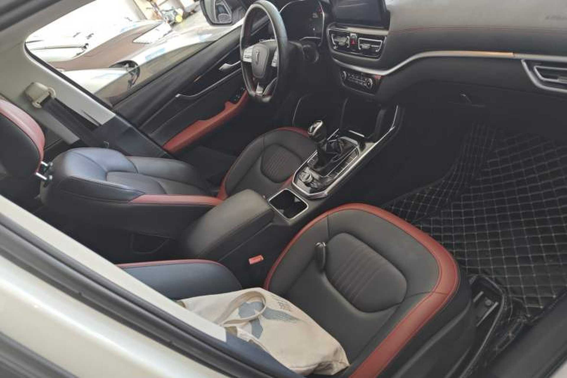 Used Bestune T33 2019 1.6L Manual Luxury Edition China VI Right Front Seat