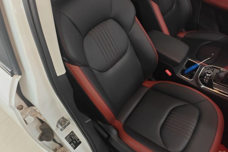Used Bestune T33 2019 1.6L Manual Luxury Edition China VI Right Front Seat