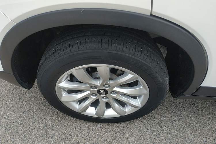 Used Bestune T33 2019 1.6L Automatic Luxury Edition China VI Right Rear Wheel Hub