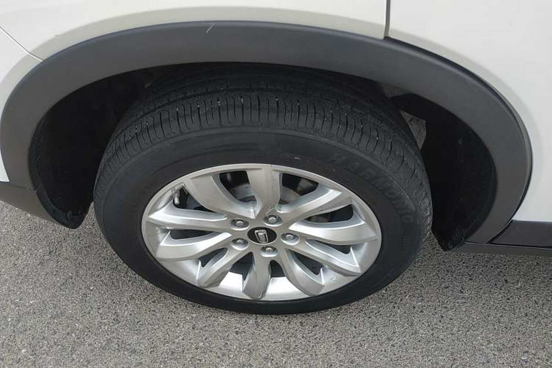 Used Bestune T33 2019 1.6L Automatic Luxury Edition China VI Right Rear Wheel Hub