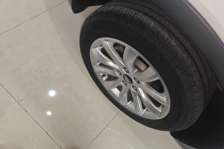 Used Bestune T33 2019 1.6L Manual Luxury Edition China VI Right Rear Wheel Hub