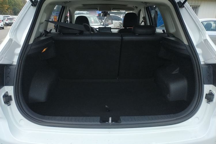 Used Bestune T33 2019 1.6L Automatic Luxury Edition China VI Trunk