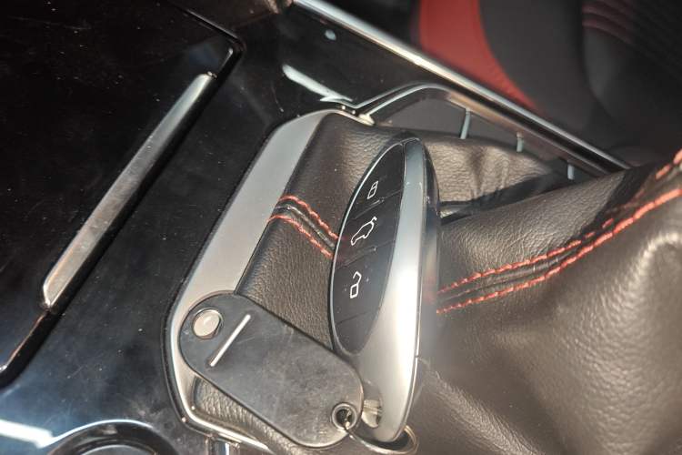 Used Bestune T33 2019 1.6L Manual Luxury Edition China VI Vehicle Key