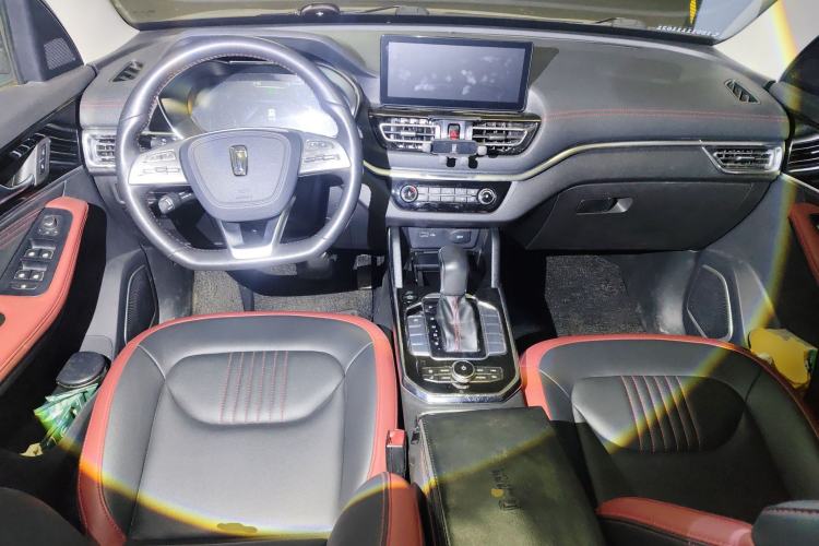 Used Bestune T33 2021 1.2T DCT Luxury Model Center Console