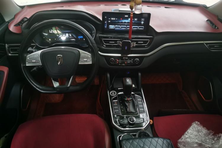 Used Bestune T33 2021 1.2T DCT Luxury Model Center Console