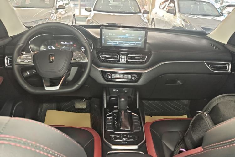 Used Bestune T33 2021 1.2T DCT Luxury Model Center Console