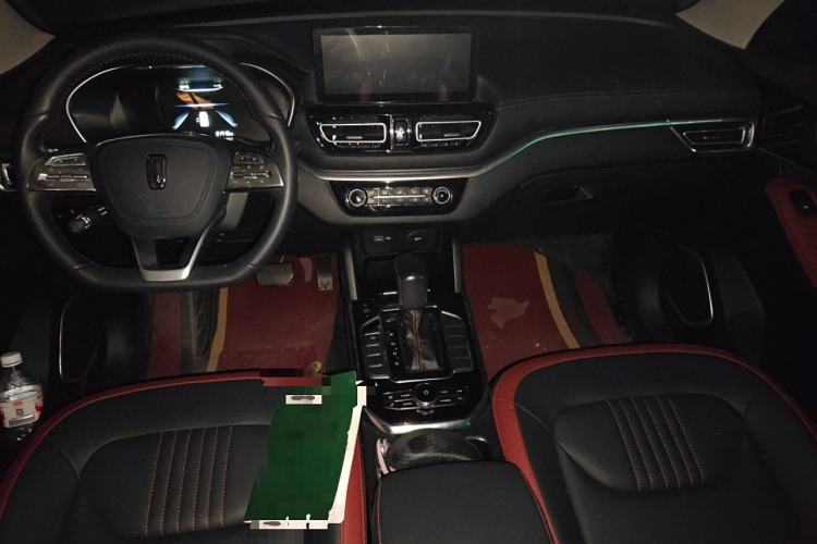 Used Bestune T33 2021 1.2T DCT Luxury Model Center Console