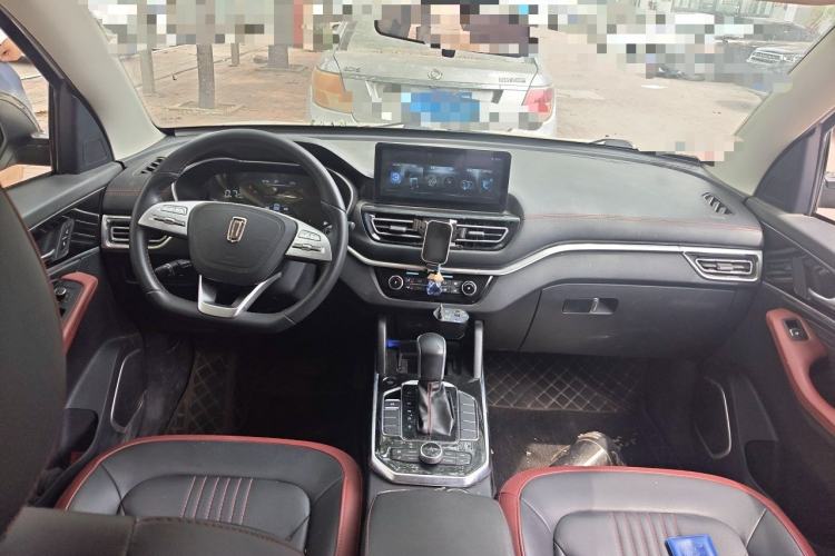 Used Bestune T33 2021 1.2T DCT Luxury Model Center Console