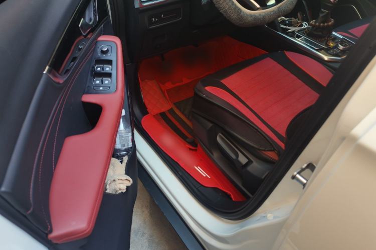 Used Bestune T33 2021 1.2T Manual Luxury Model Driver Seat