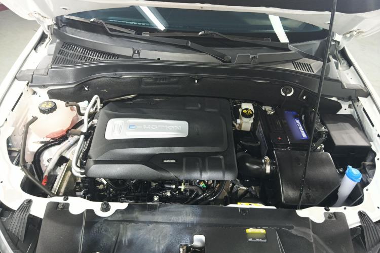 Used Bestune T33 2021 1.2T DCT Luxury Model Engine Bay
