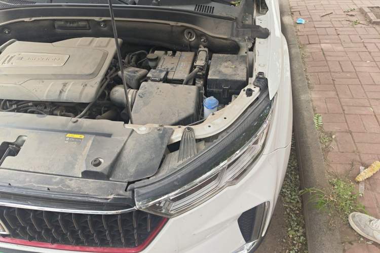 Used Bestune T33 2021 1.2T DCT Luxury Model Engine Bay Left