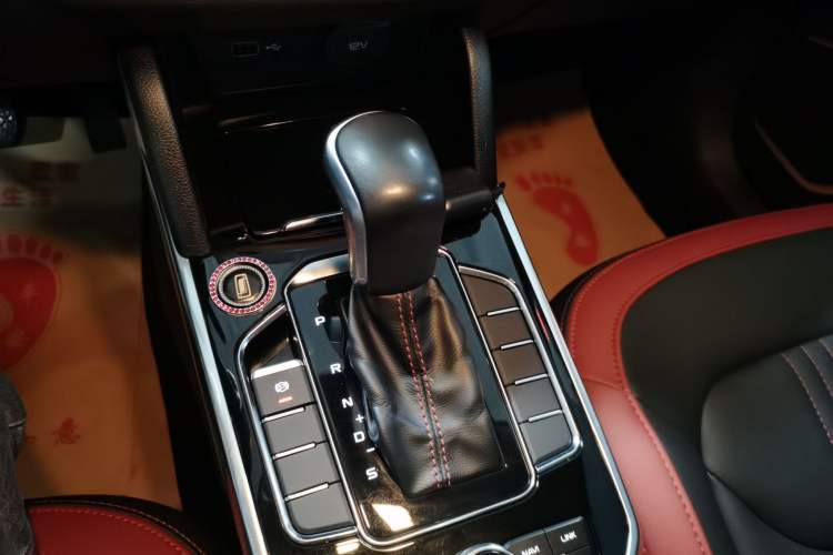 Used Bestune T33 2021 1.2T DCT Luxury Model Gear Lever