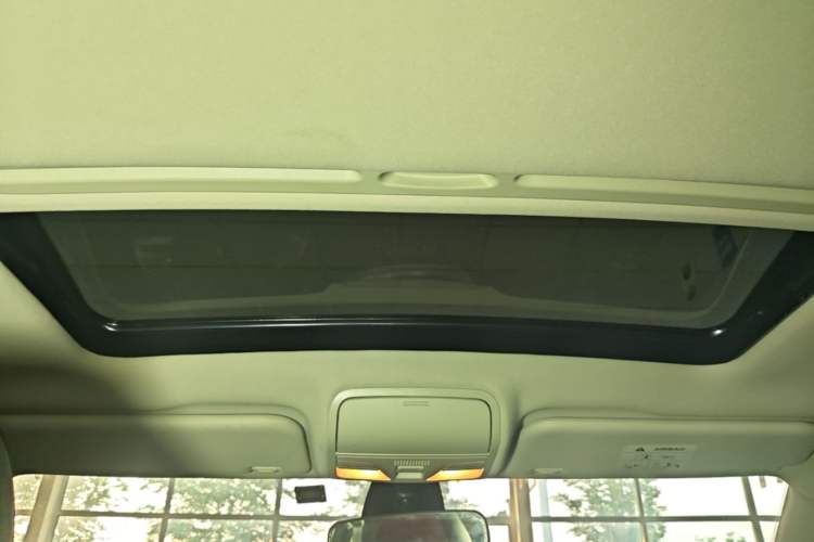 Used Bestune T33 2021 1.2T DCT Luxury Model Headliner